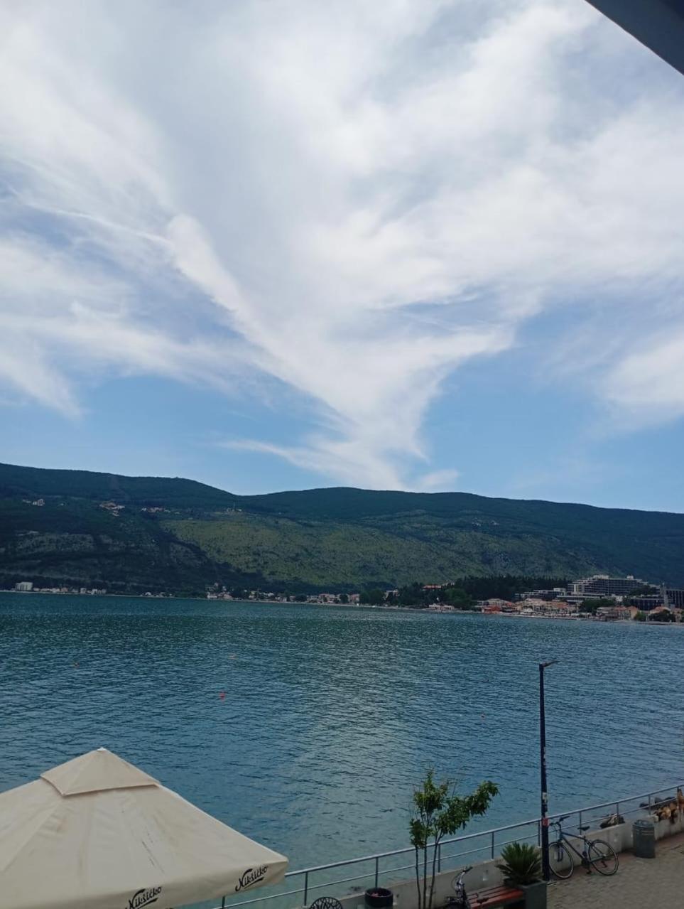 Apartments Cebra Herceg Novi Bagian luar foto