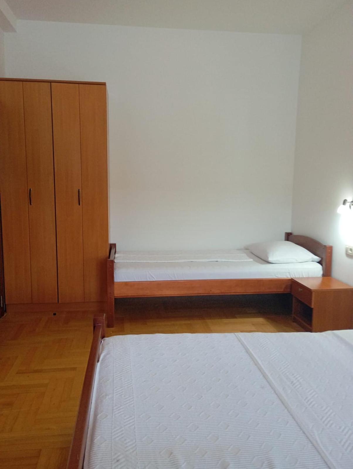 Apartments Cebra Herceg Novi Bagian luar foto